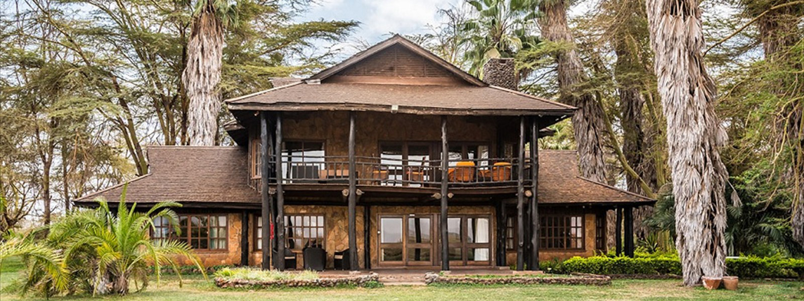 TOURIST ACTIVITIES IN AMBOSELI NATIONAL PARK, TOURIST ATTRACTIONS IN AMBOSELI NATIONAL PARK, ACTIVITIES, POPULAR LODGES, MOST FAMOUS, TENTED CAMPS, WHERE TO STAY, AMBOSELI SERENA, KIBO VILLA, AMBOSELI TAWI LODGE, AMBOSELI SOPA LODGE, KIBO SAFARI CAMP AMBOSELI
