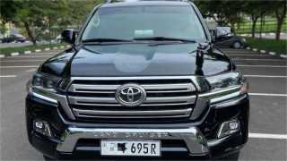 Toyota Land Cruiser V8 Hire